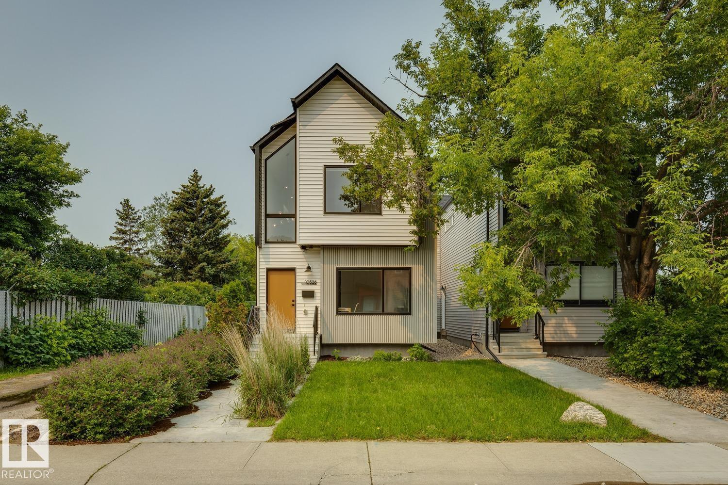 10526 157 ST NW - photo 2