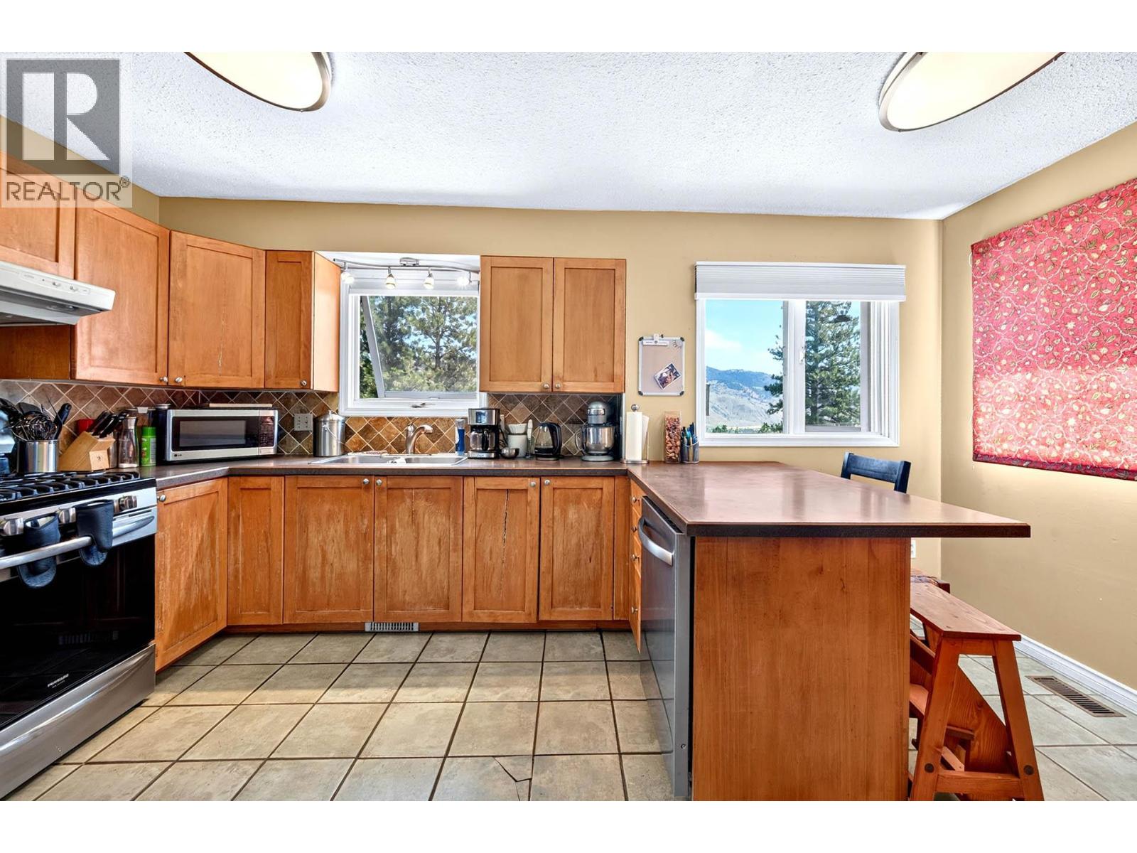 2580 Nechako Drive - 10