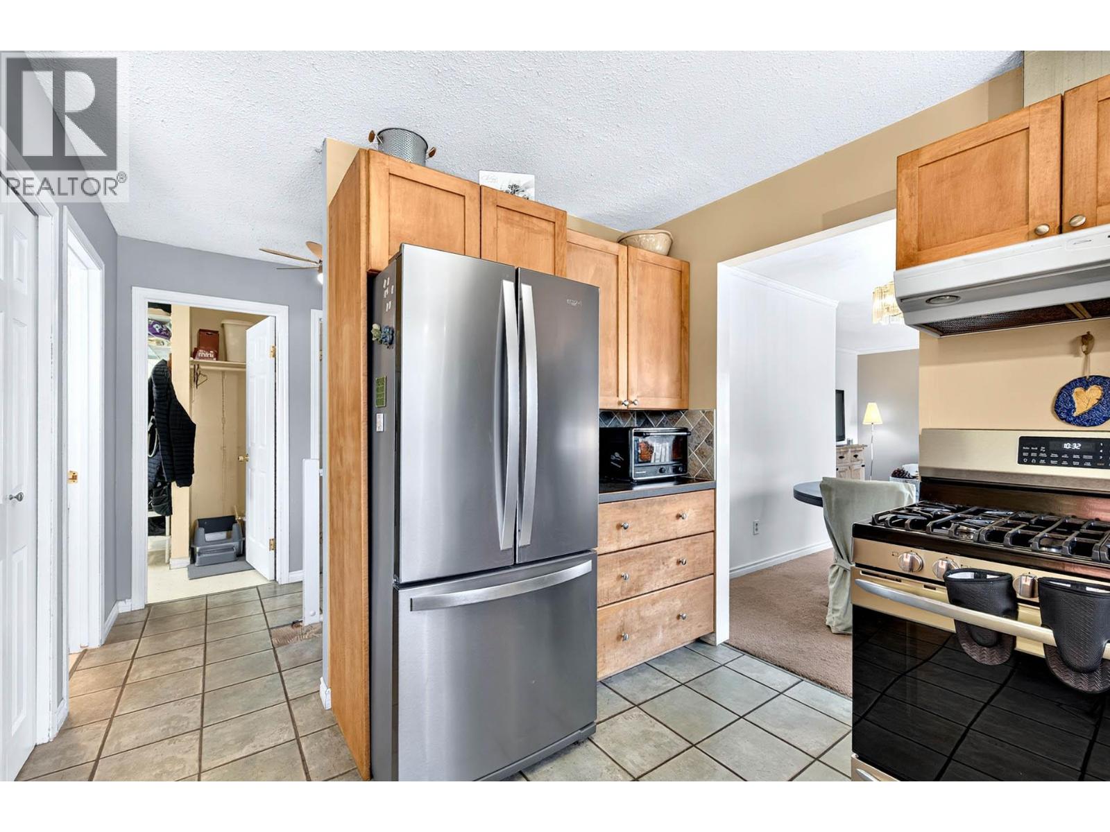 2580 Nechako Drive - 14
