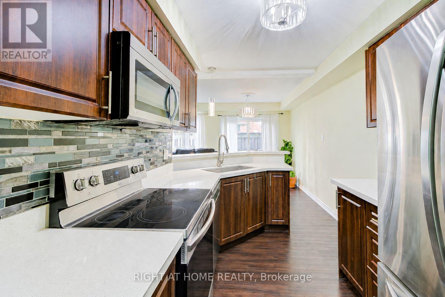 #12 6400 LAWRENCE AVENUE E - 6