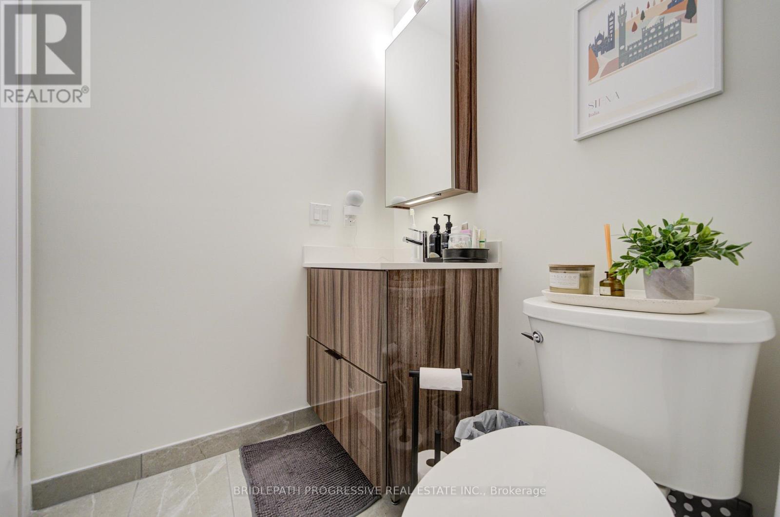 #518 6 DAVID EYER ROAD - 24