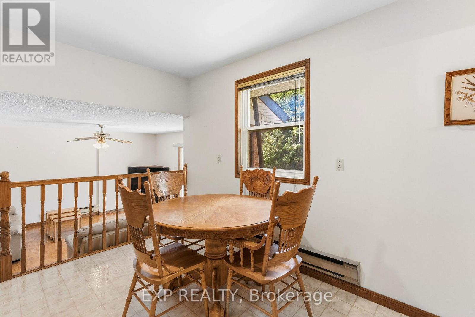 32 LOUISA STREET - 13