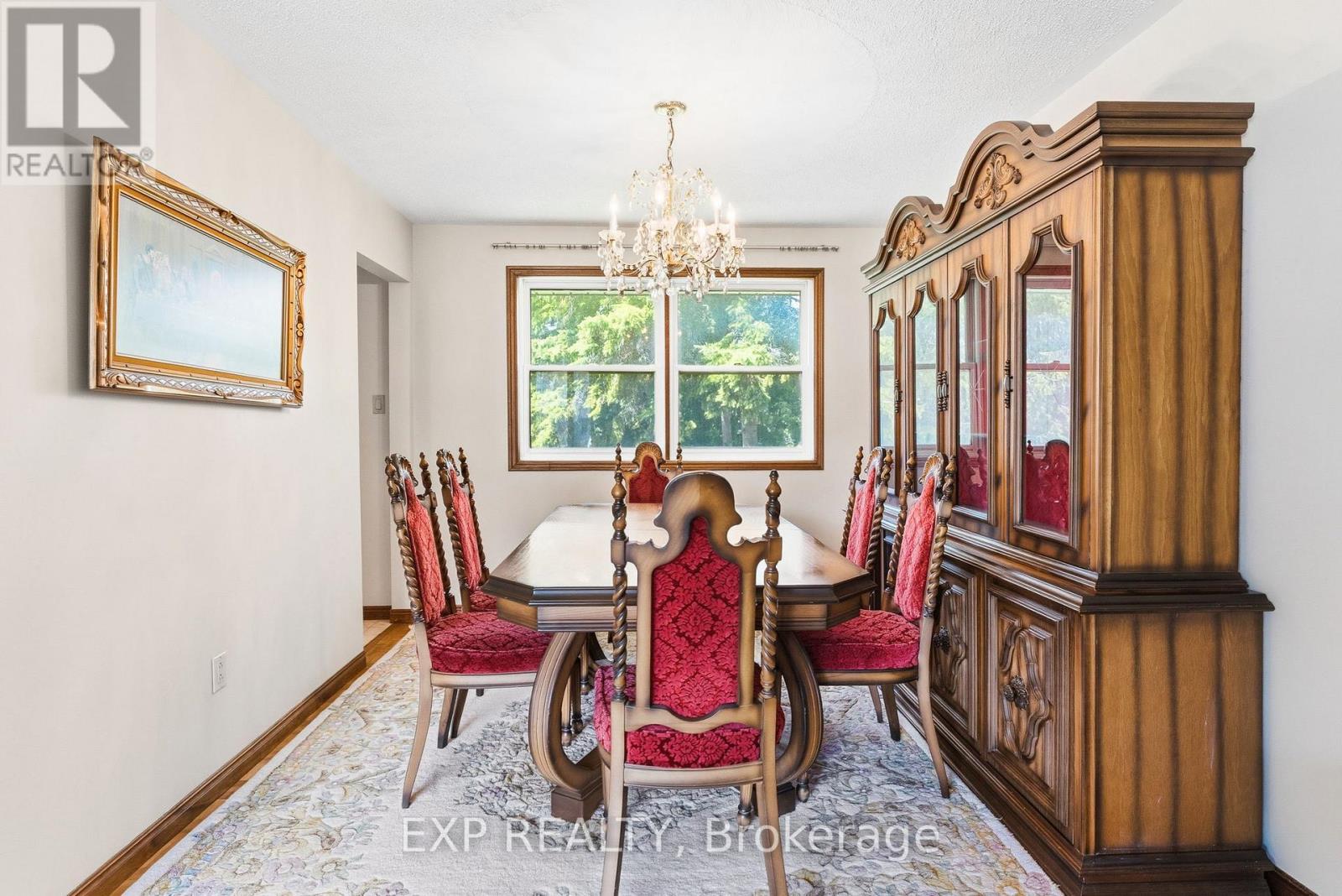 32 LOUISA STREET - 9
