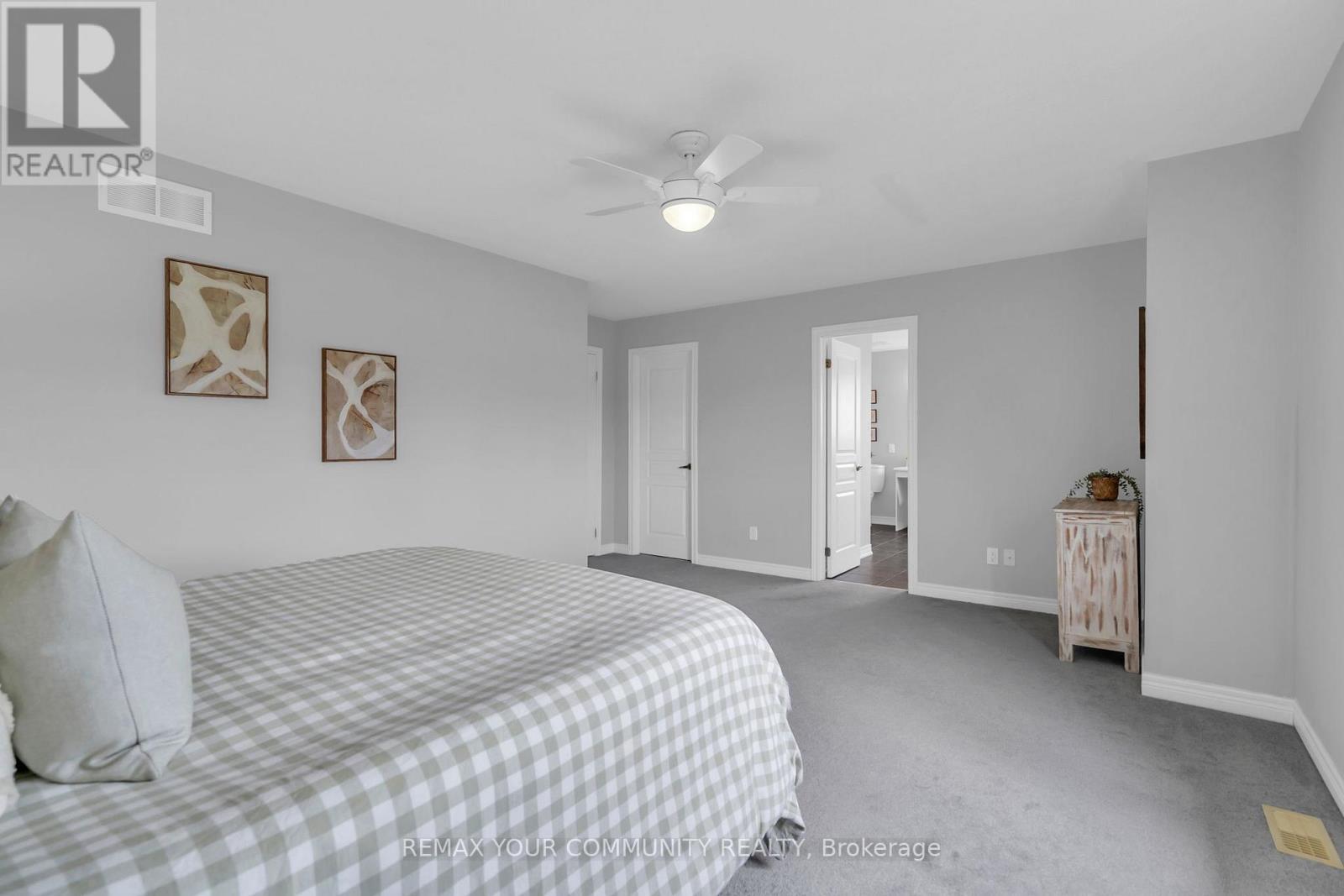37 BRAMSEY STREET - 26
