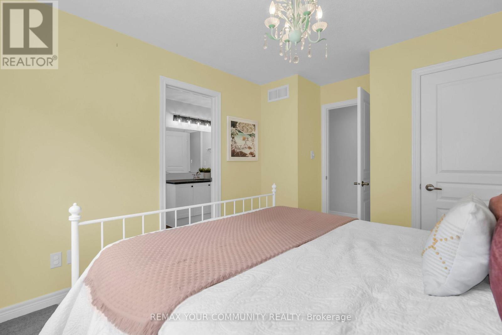 37 BRAMSEY STREET - 32