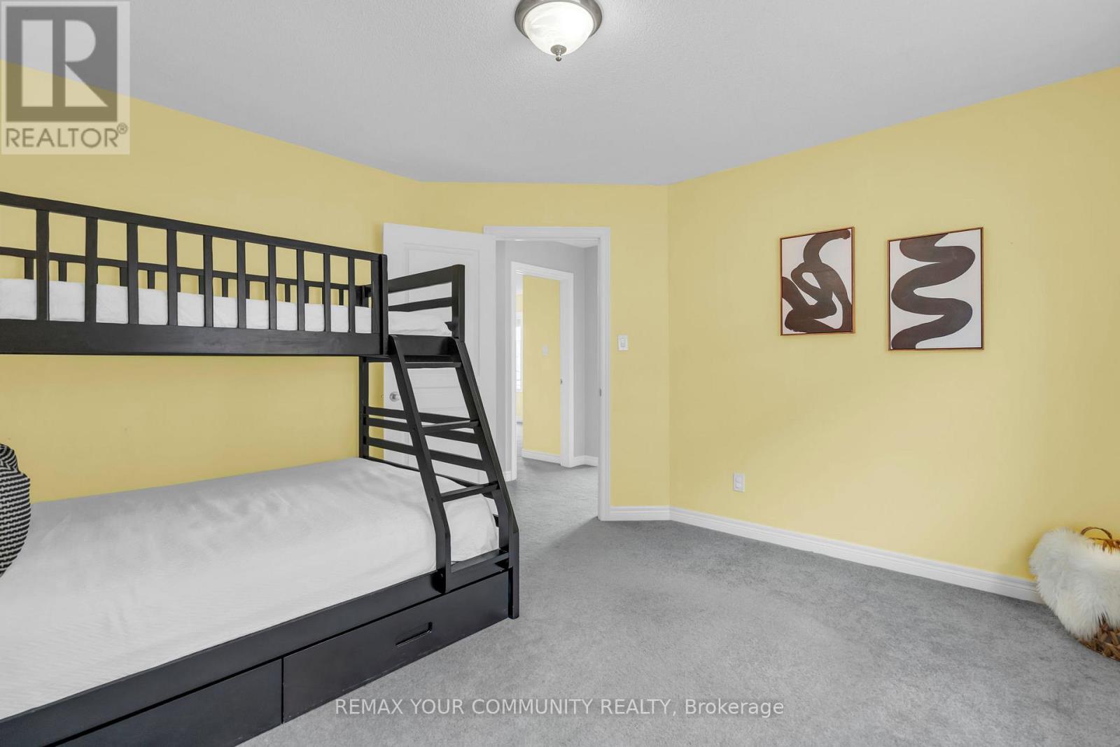 37 BRAMSEY STREET - 34