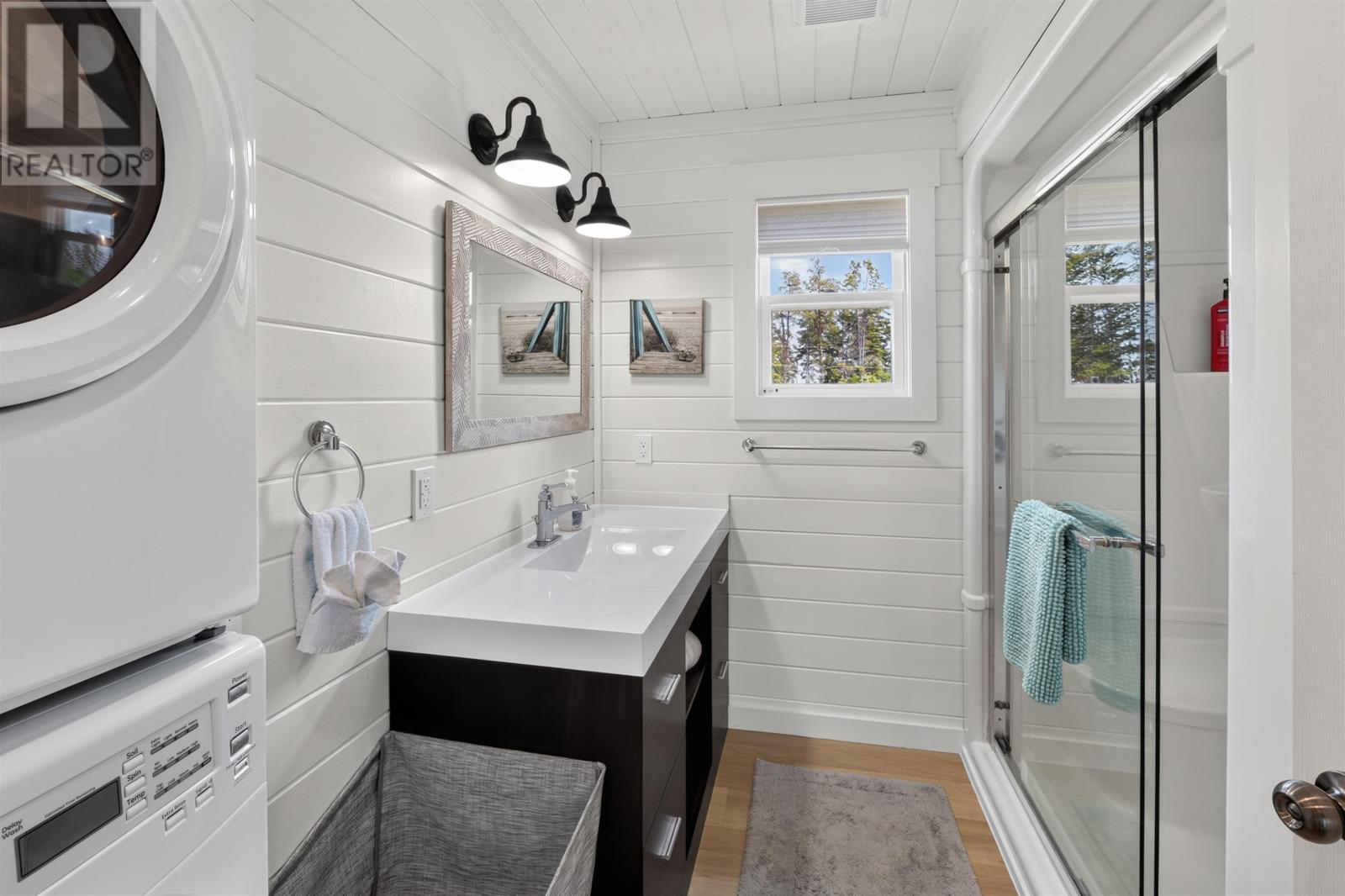 288 Spruce Way, 282, 276 - 29