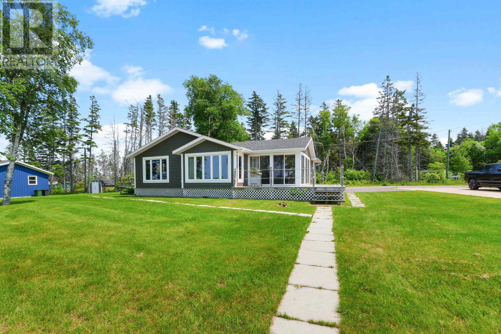 288 Spruce Way, 282, 276 - 34