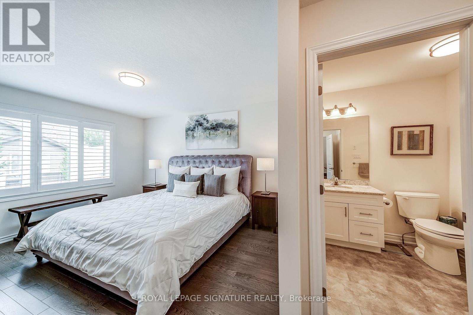 61 IVY CRESCENT - 23