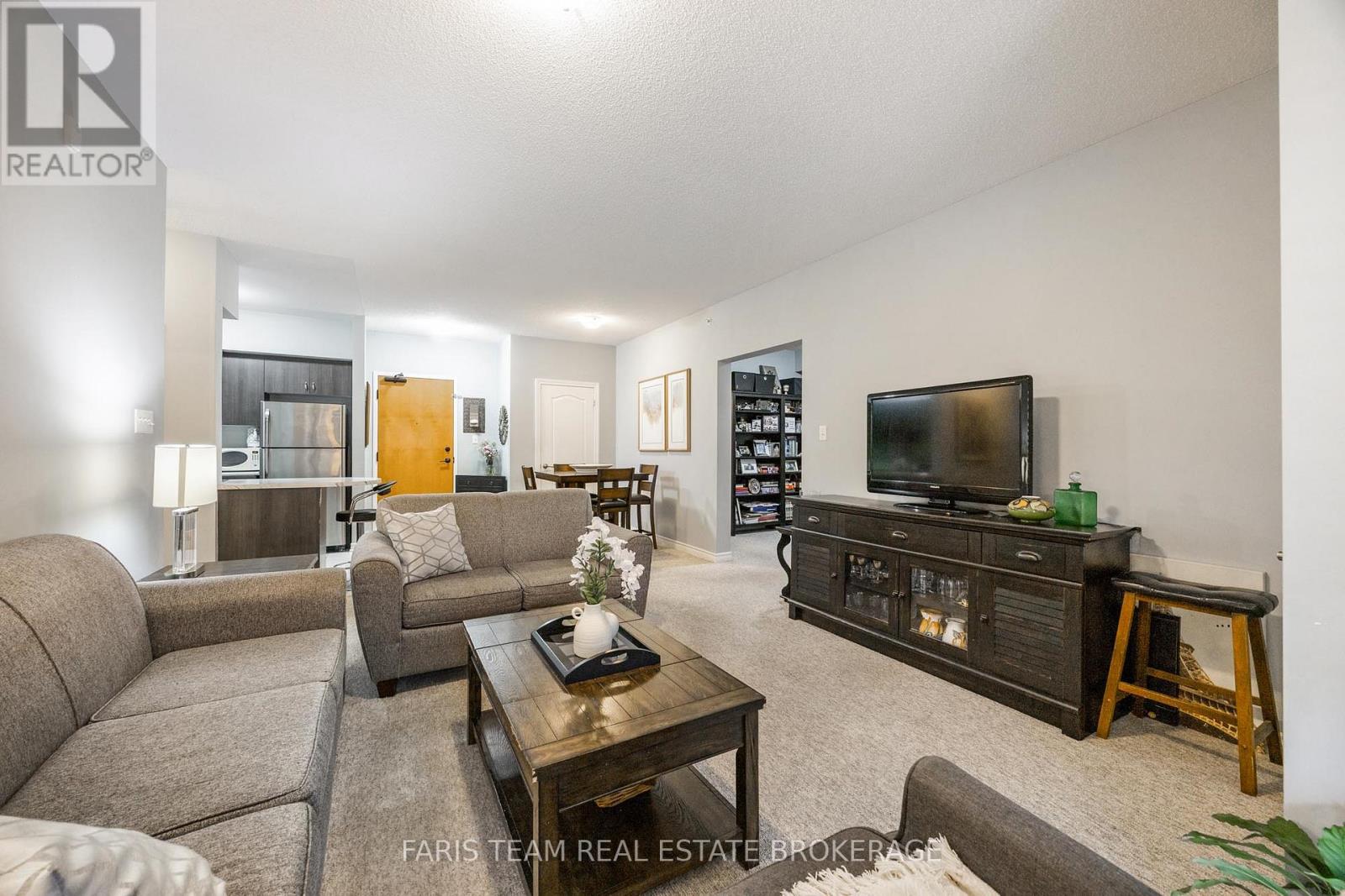 #207 100 DEAN AVENUE - 12
