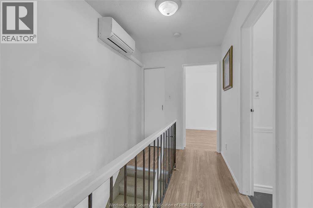 1148 AIRE PLACE - 12