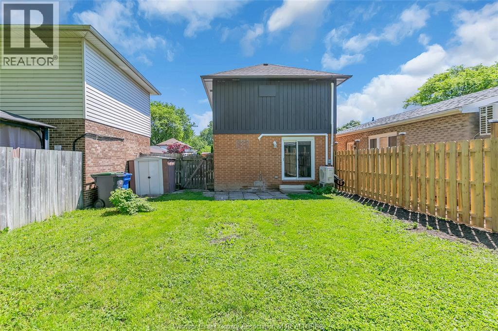 1148 AIRE PLACE - 22