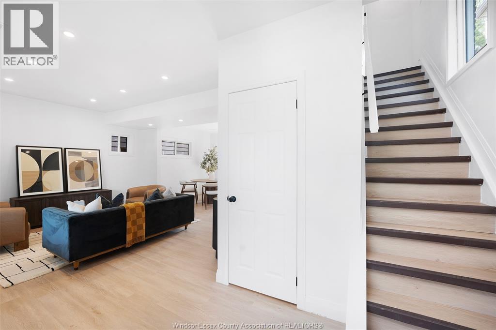 859 MOY AVENUE - 15