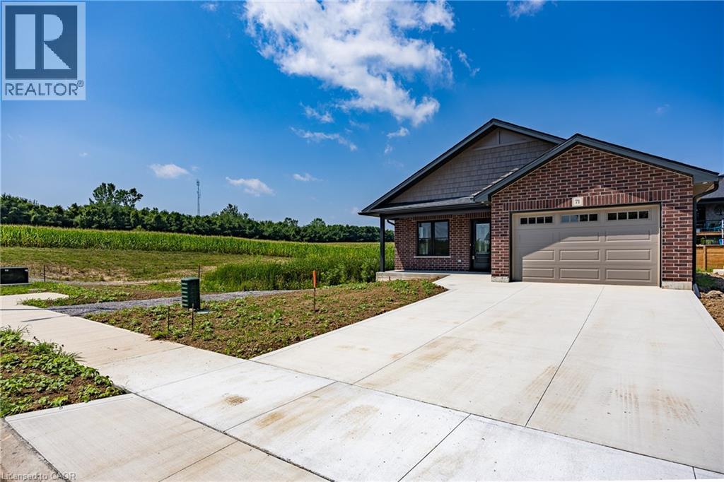 71 HUNTER Drive S - 20