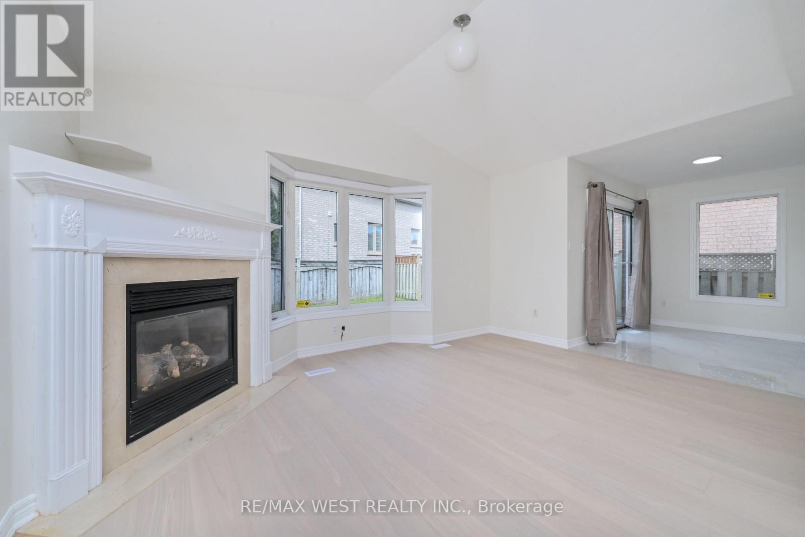 8 TERRASTONE COURT - 12