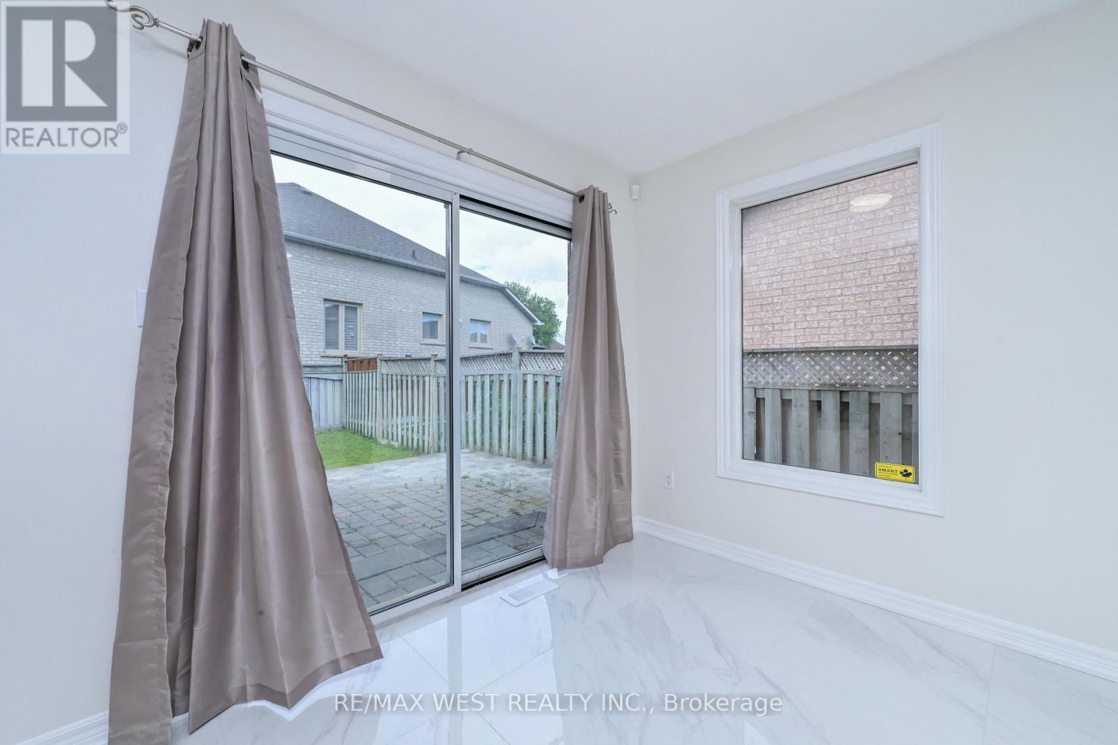 8 TERRASTONE COURT - 18