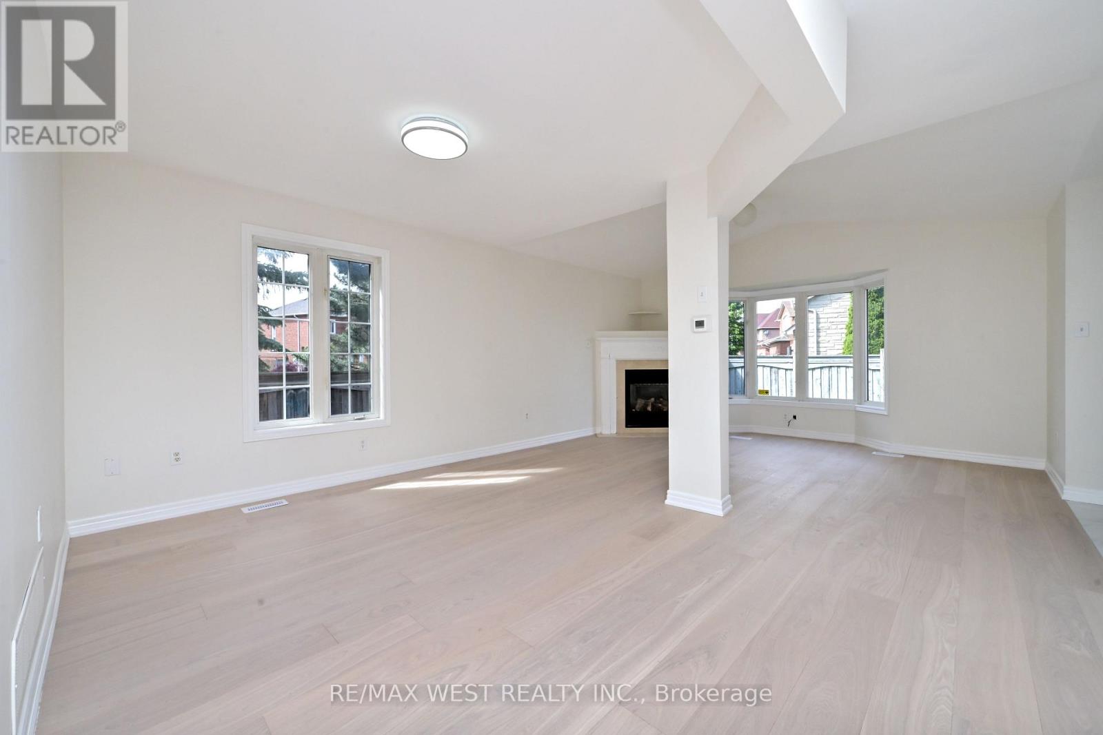 8 TERRASTONE COURT - 8