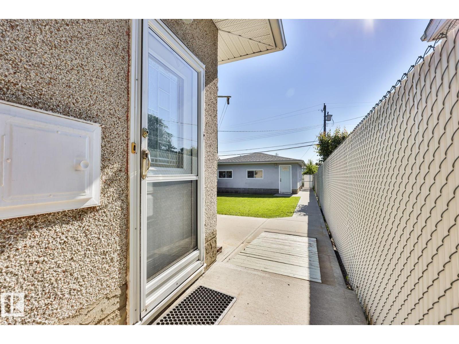 12919 86 ST NW - 7
