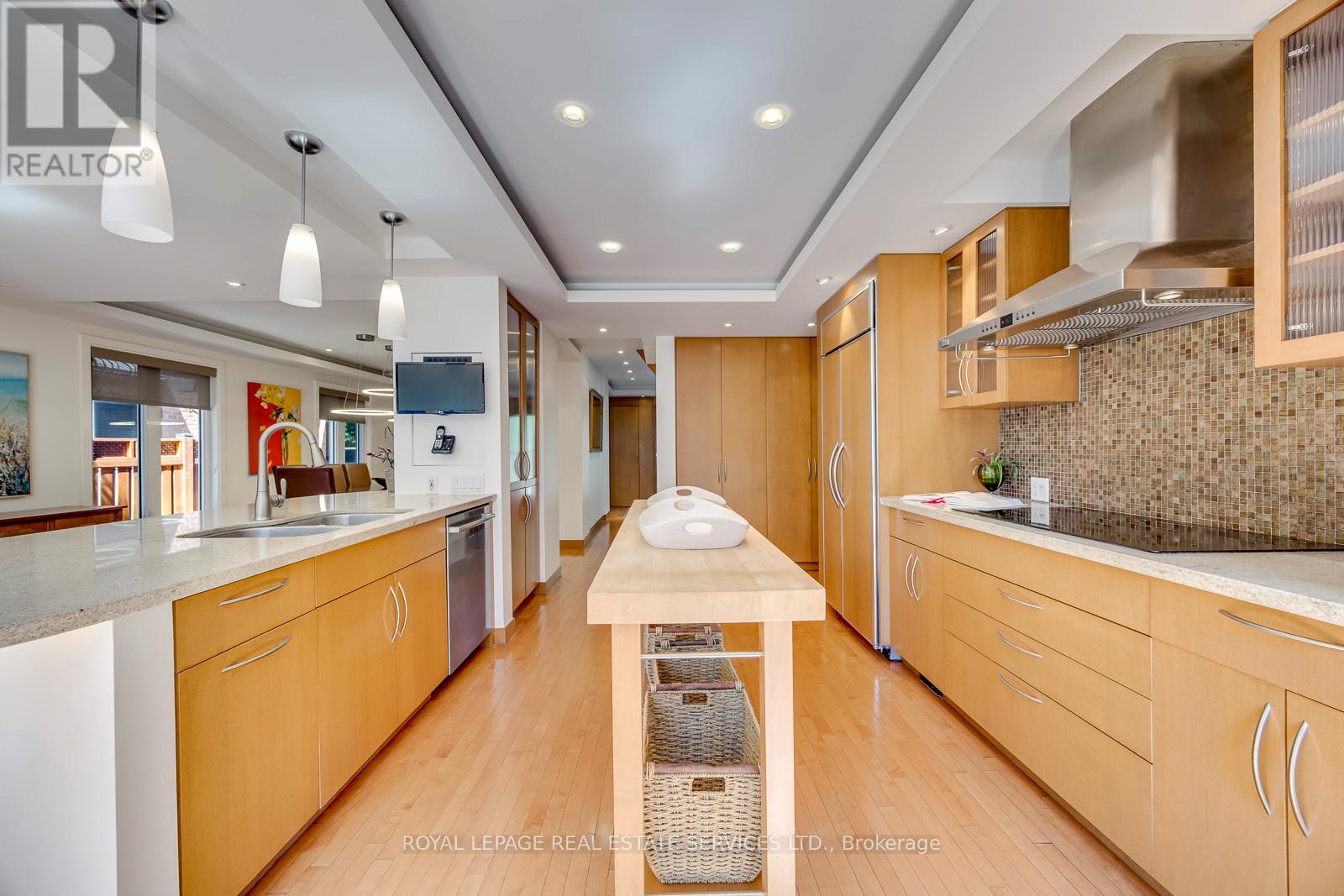 300 CANITAL COURT - 13