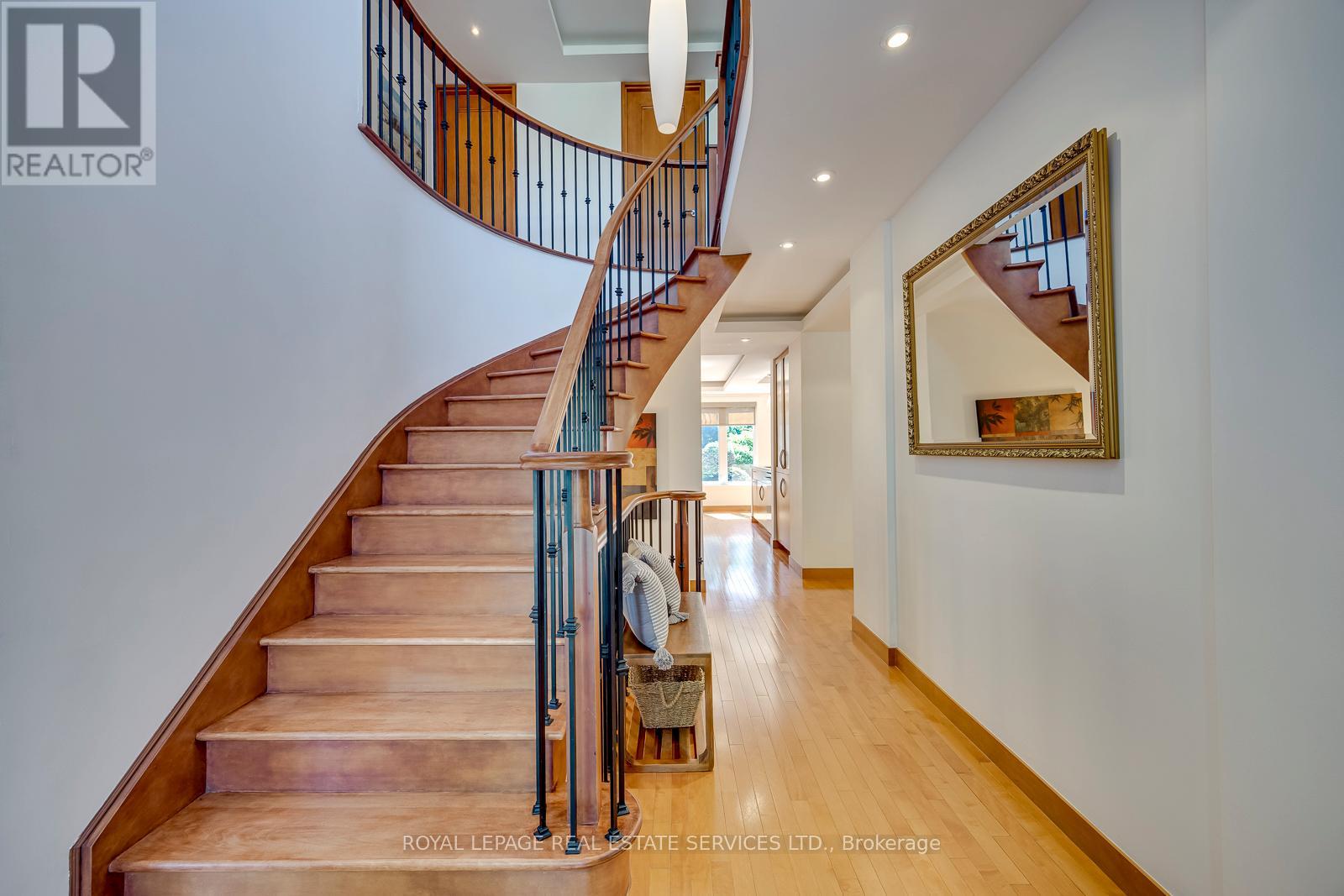 300 CANITAL COURT - 19