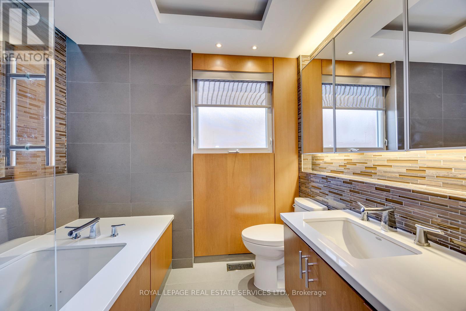 300 CANITAL COURT - 28