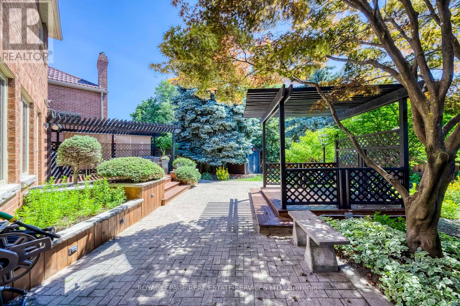 300 CANITAL COURT - 37