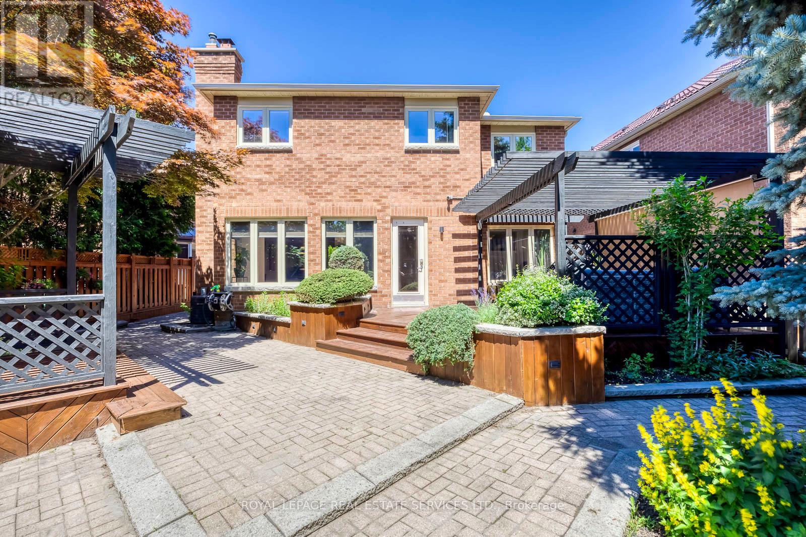 300 CANITAL COURT - 43