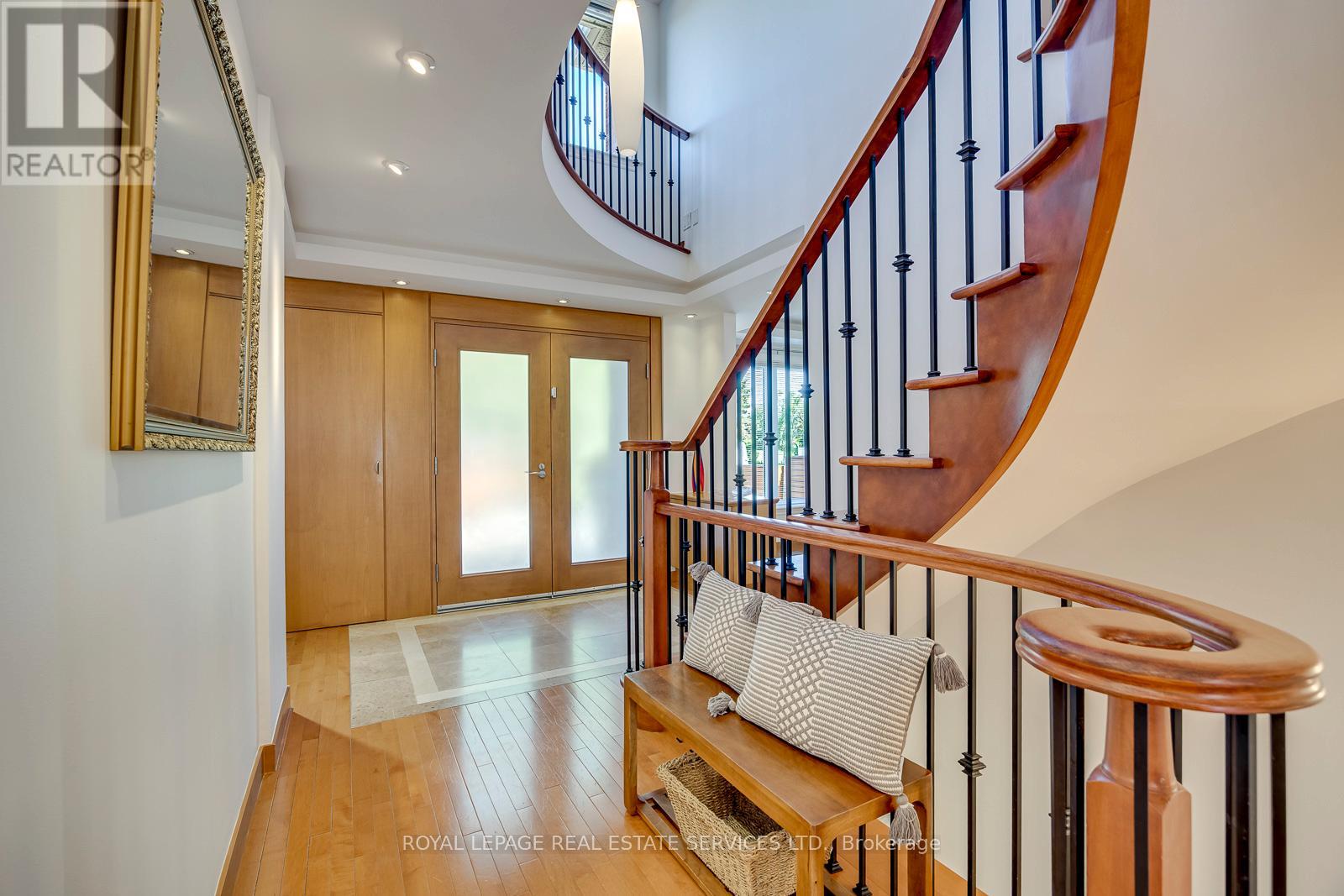 300 CANITAL COURT - 5