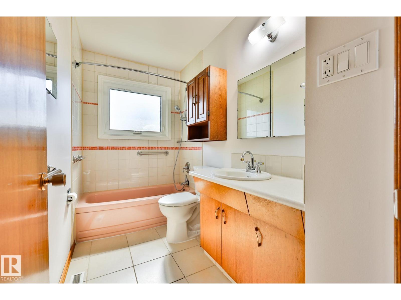 12919 86 ST NW - 31