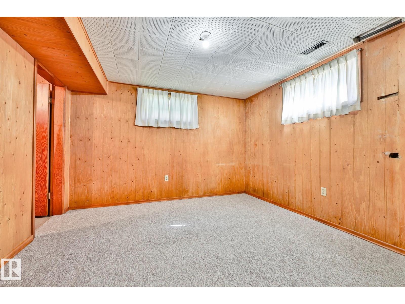 12919 86 ST NW - 40