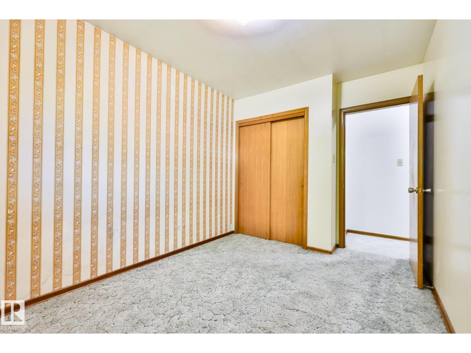 12919 86 ST NW - 35