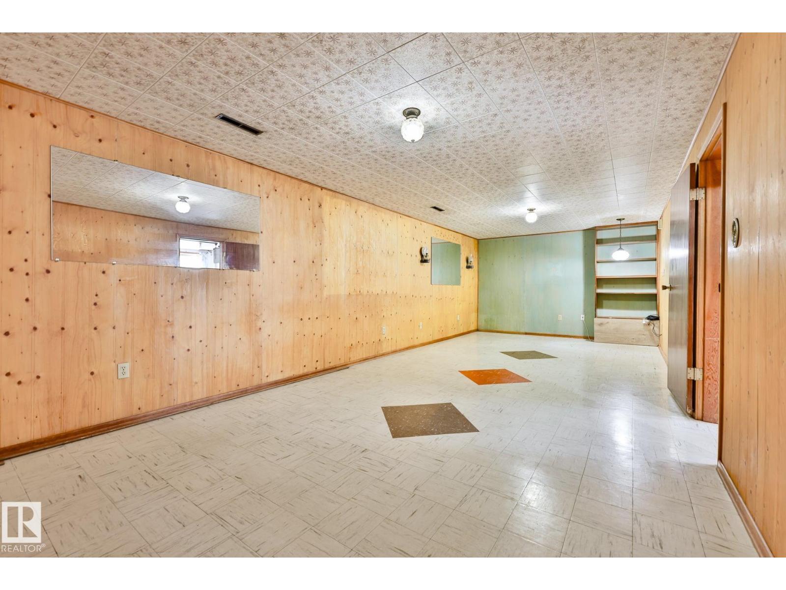 12919 86 ST NW - 45