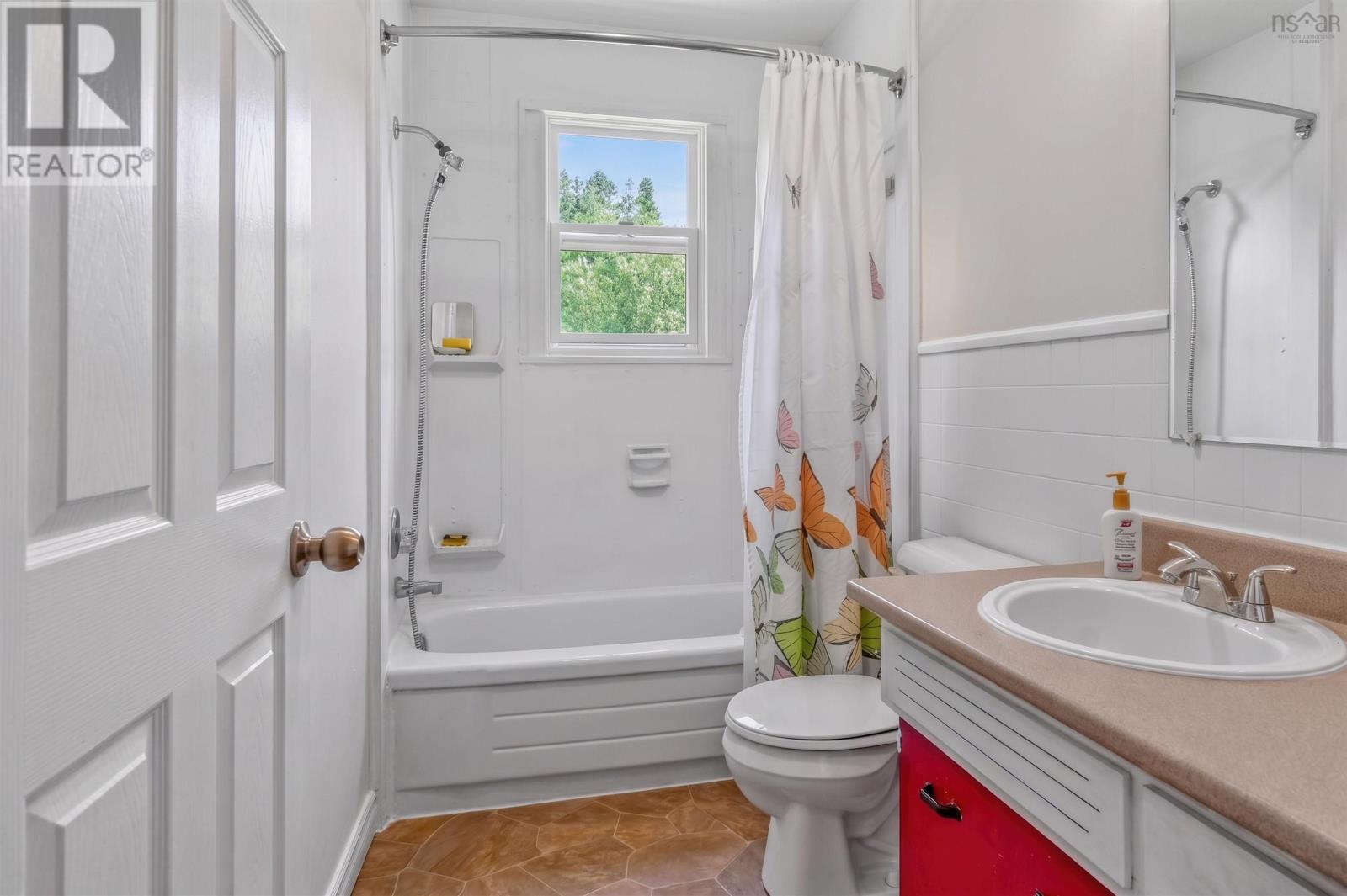 84 South Side River Bourgeois Road - 26