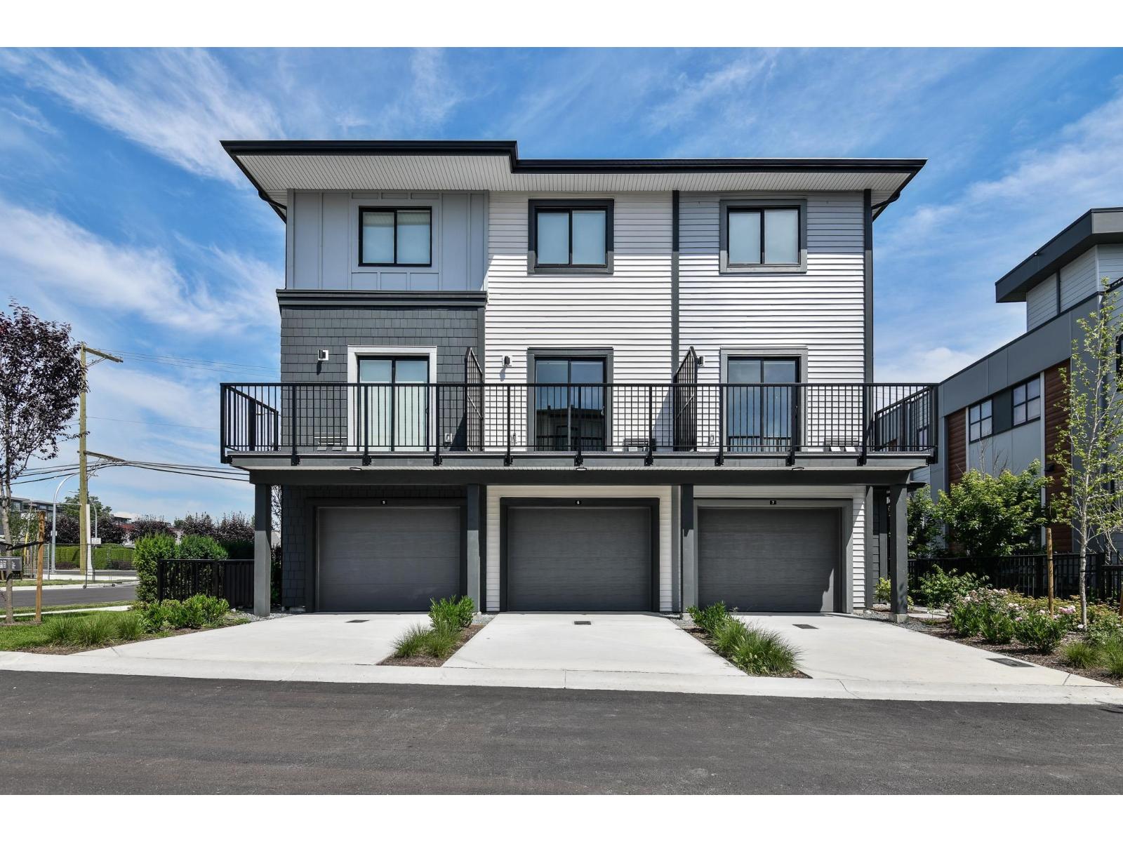 3 Bed, 3 Bath House for Sale in Abbotsford – 6 33520 KINGSTON AVENUE, Abbotsford – MLS# R3140776 - Image 35
