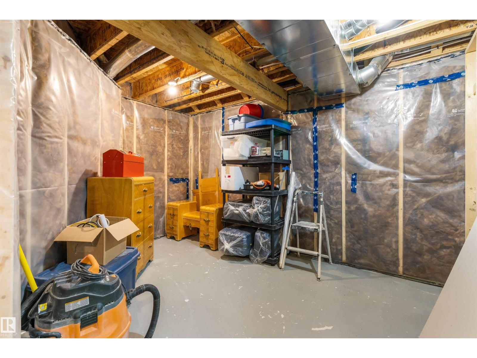6611 ELSTON CT NW — photo 39