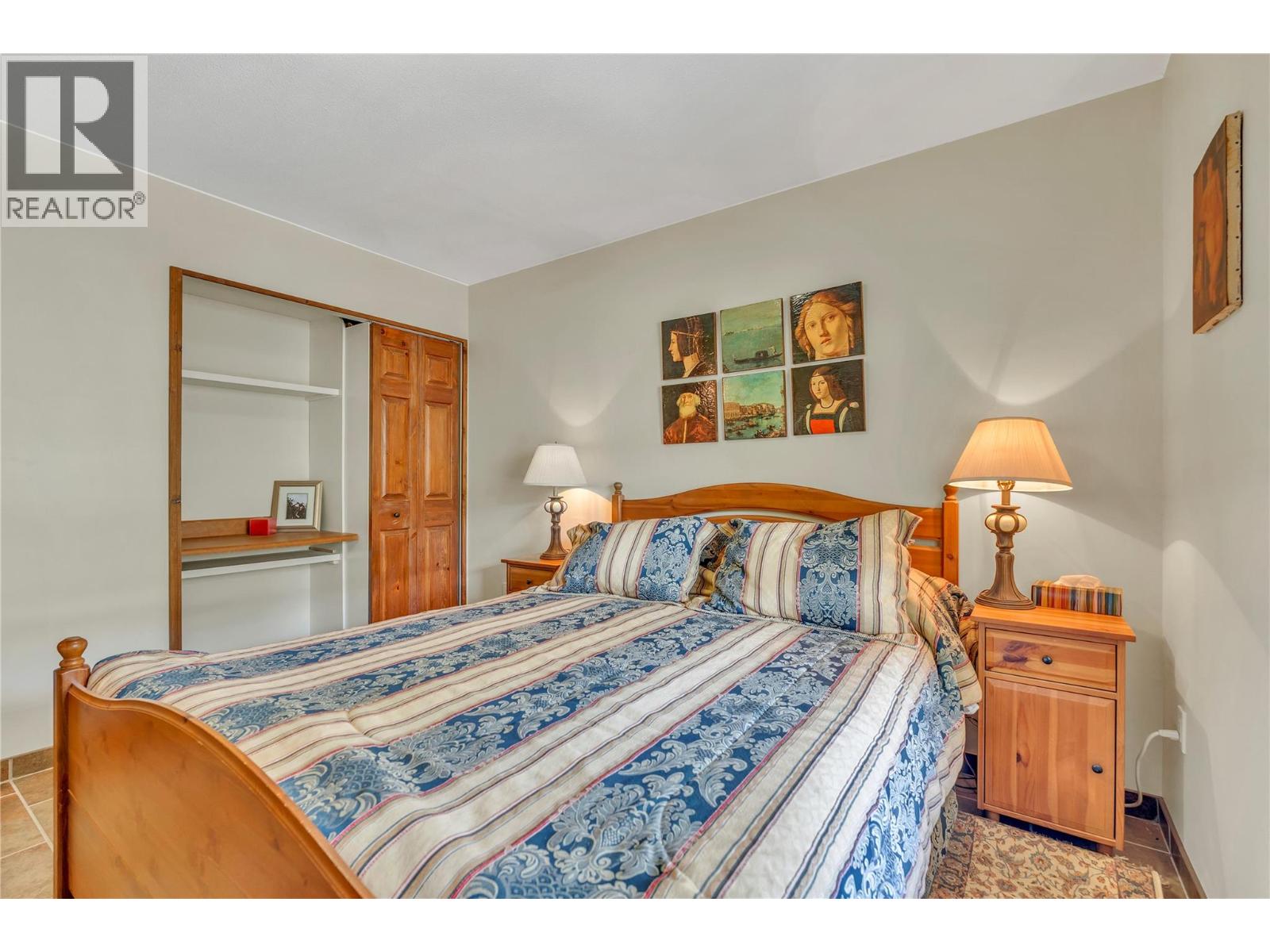 2795 Liddicoat Road - 32