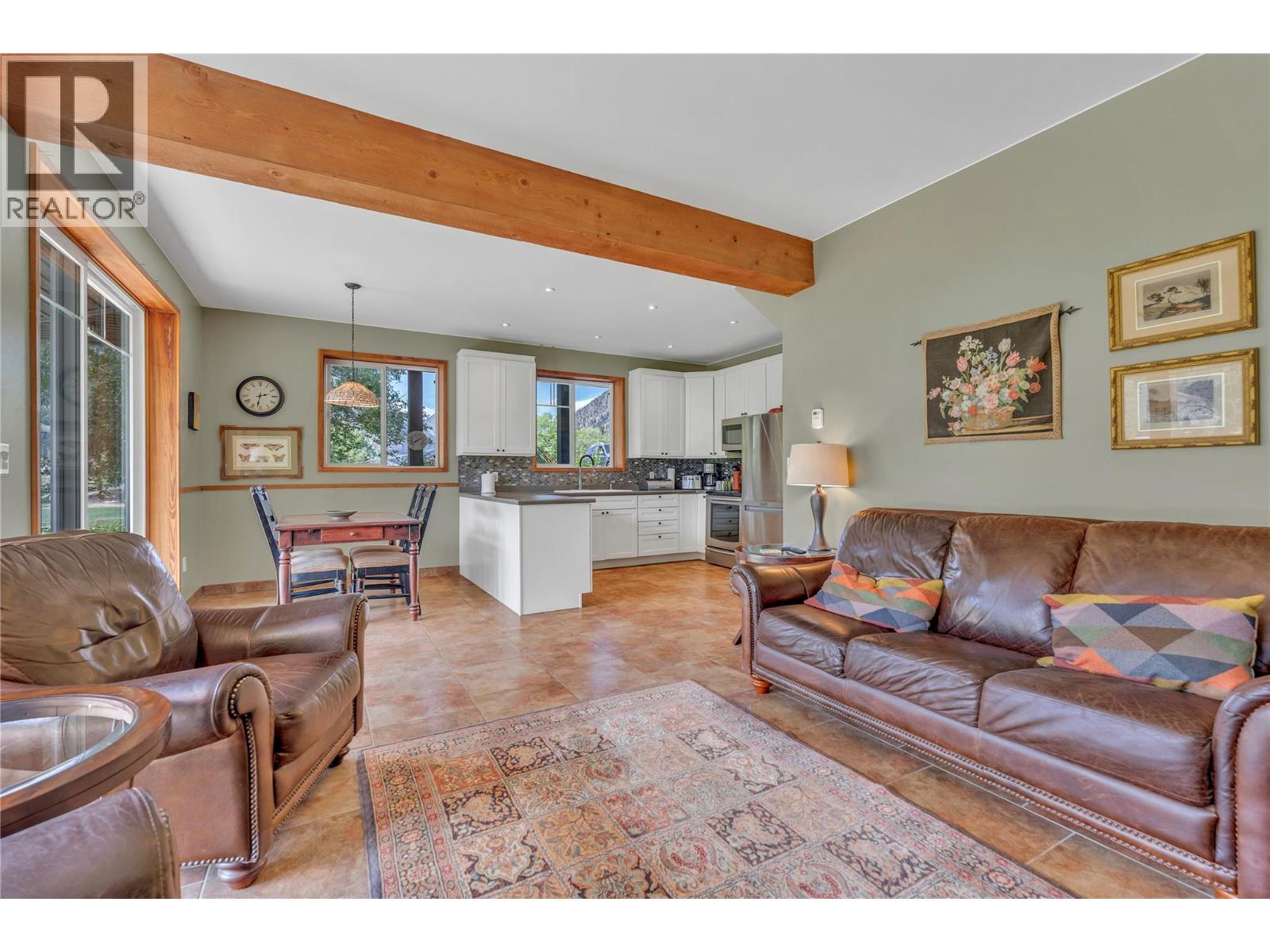 2795 Liddicoat Road - 6