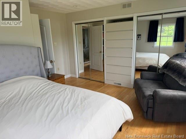 12 Glenvale Road - 18