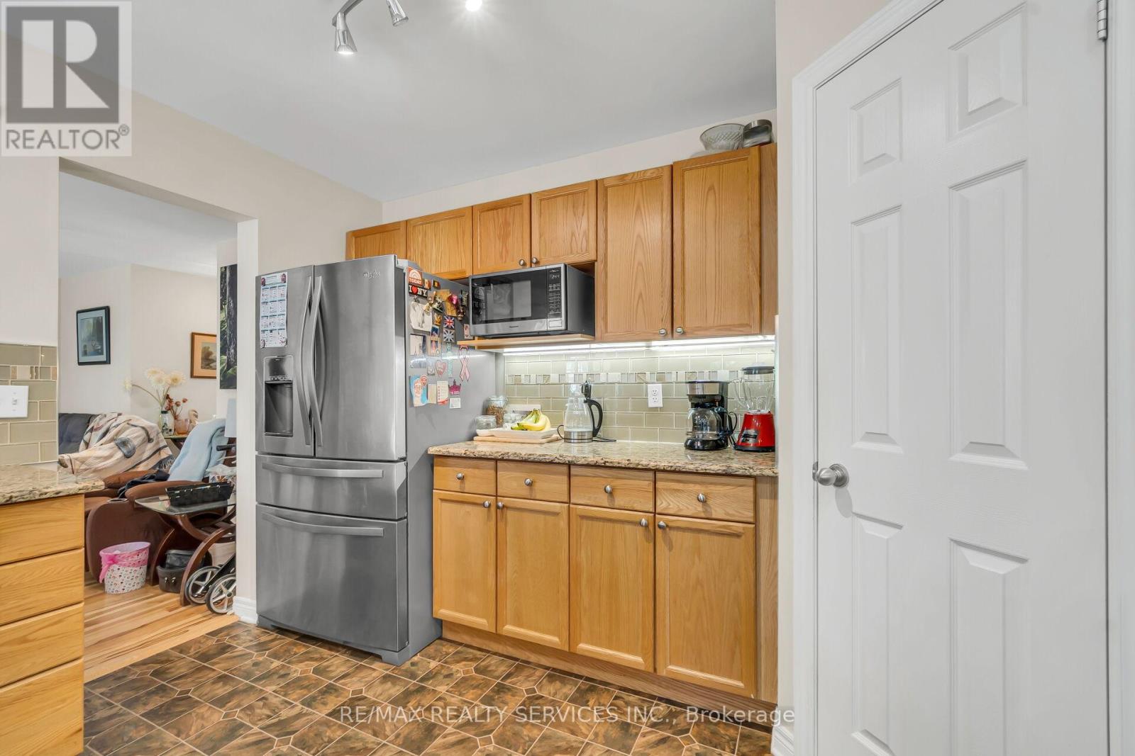 752 NORTH LEAKSDALE CIRCLE - 16