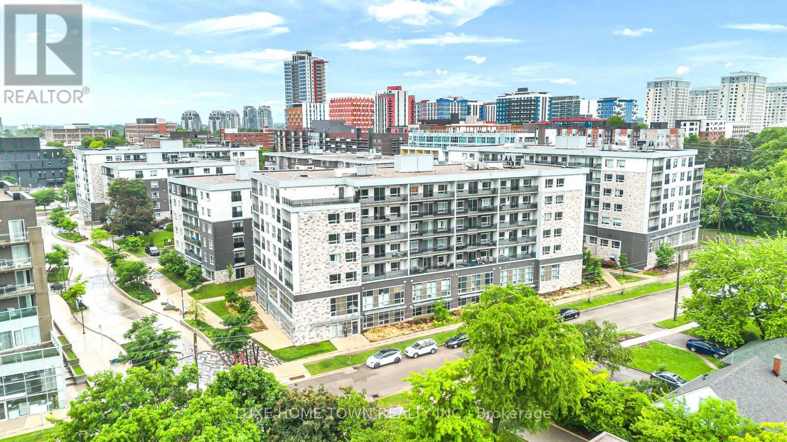 #G104 275 LARCH STREET - 13