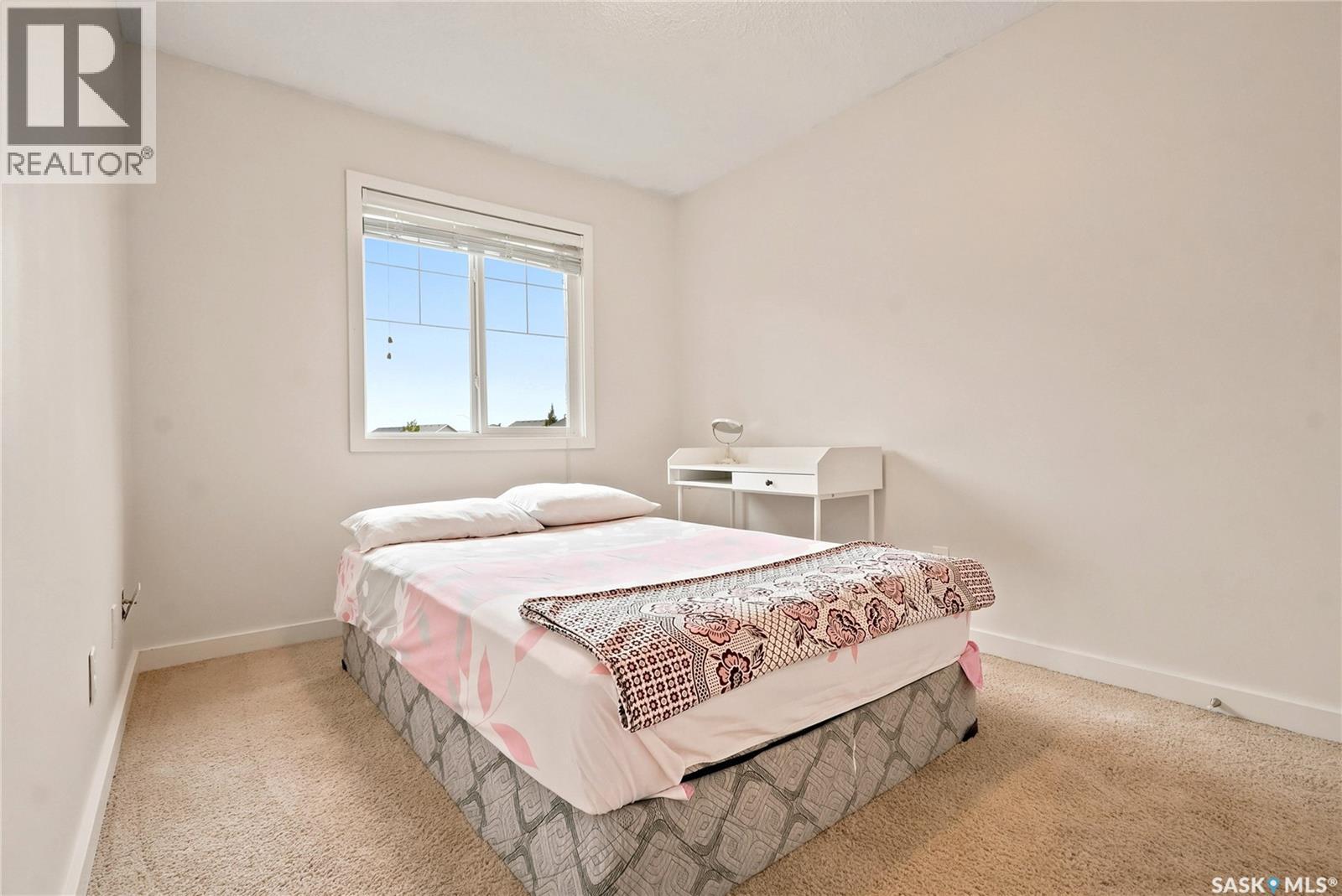 #102 410 Ledingham WAY - 33