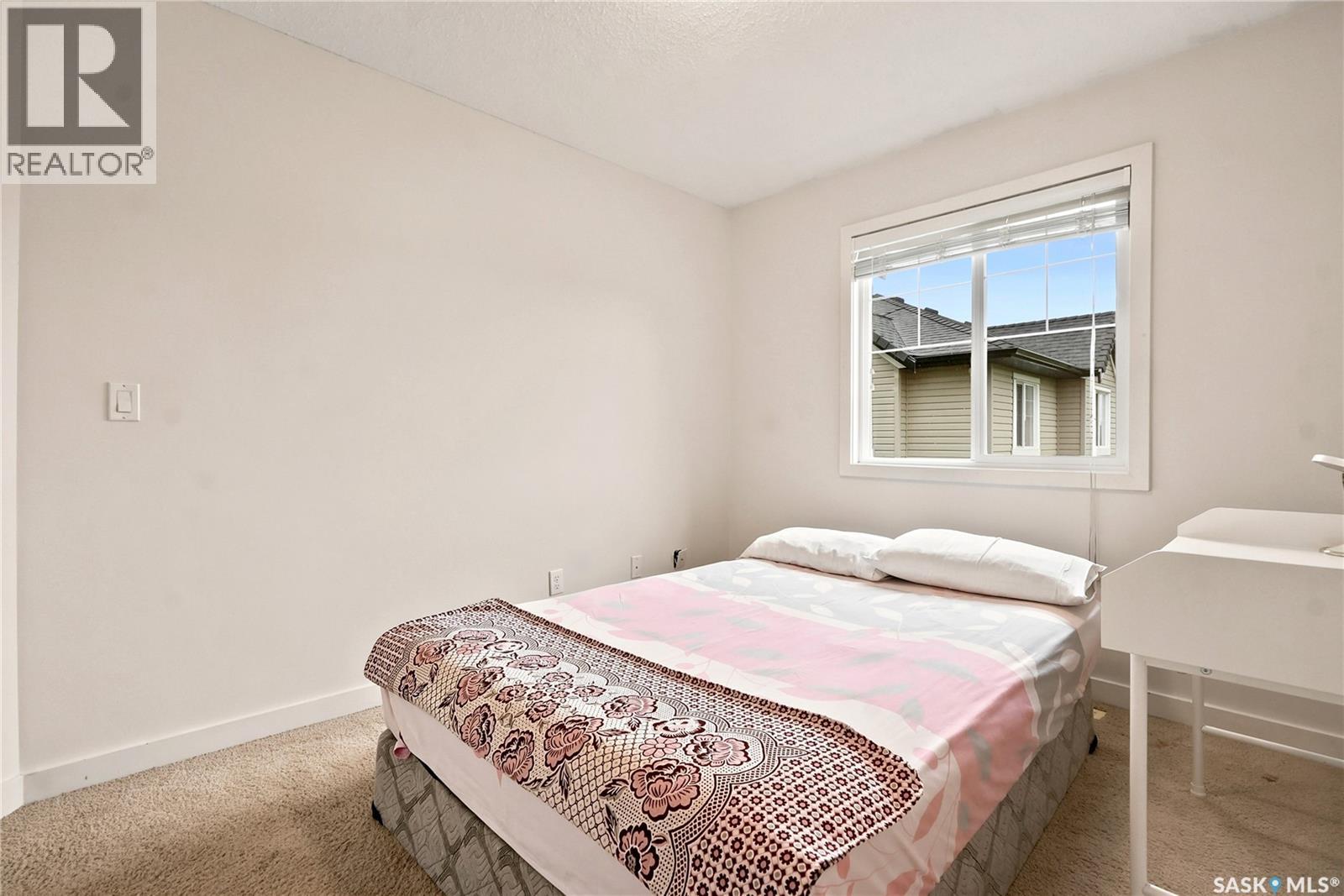 #102 410 Ledingham WAY - 34