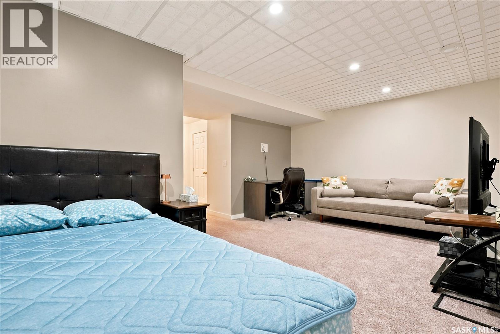 #102 410 Ledingham WAY - 41