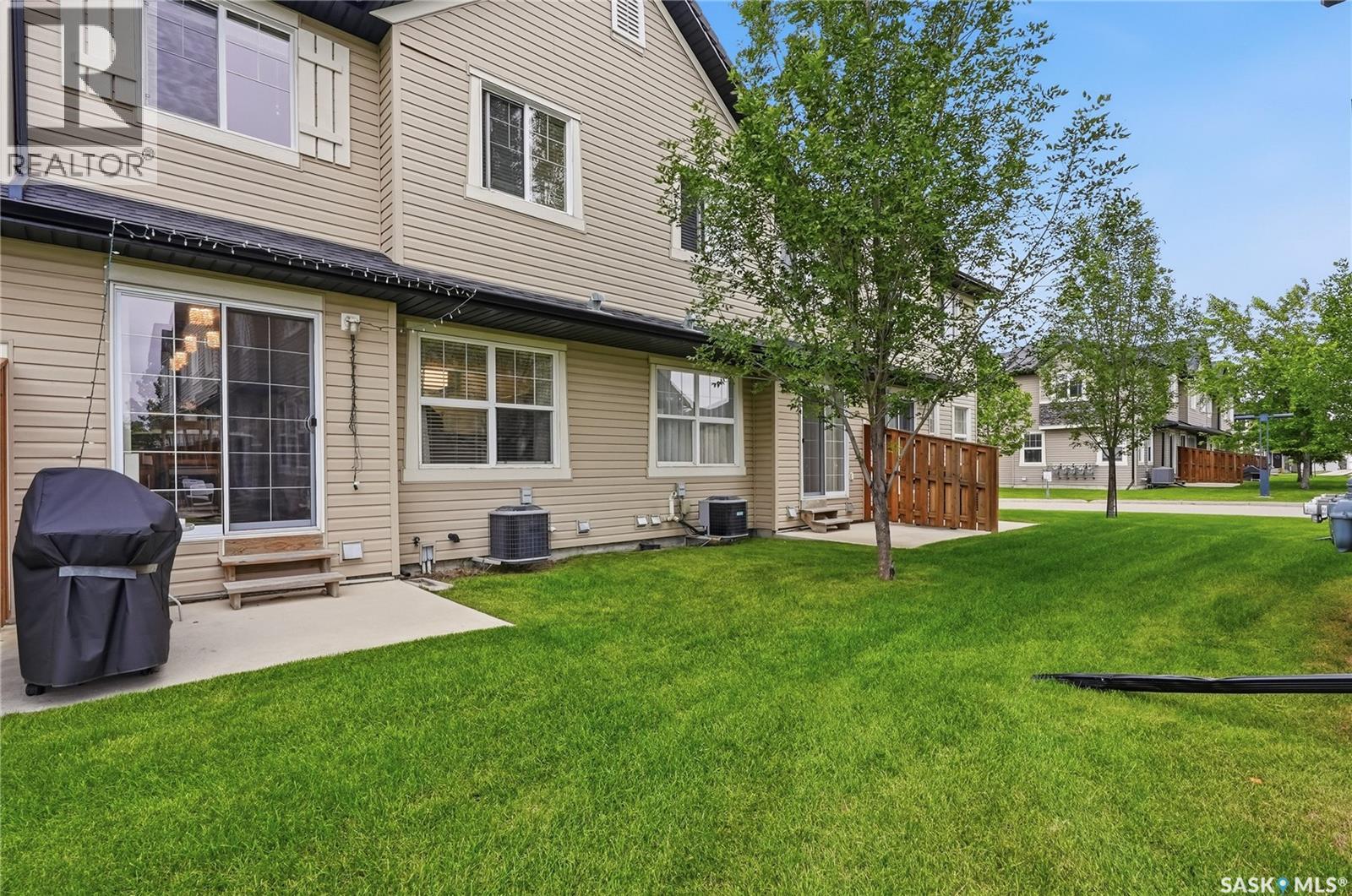 #102 410 Ledingham WAY - 45