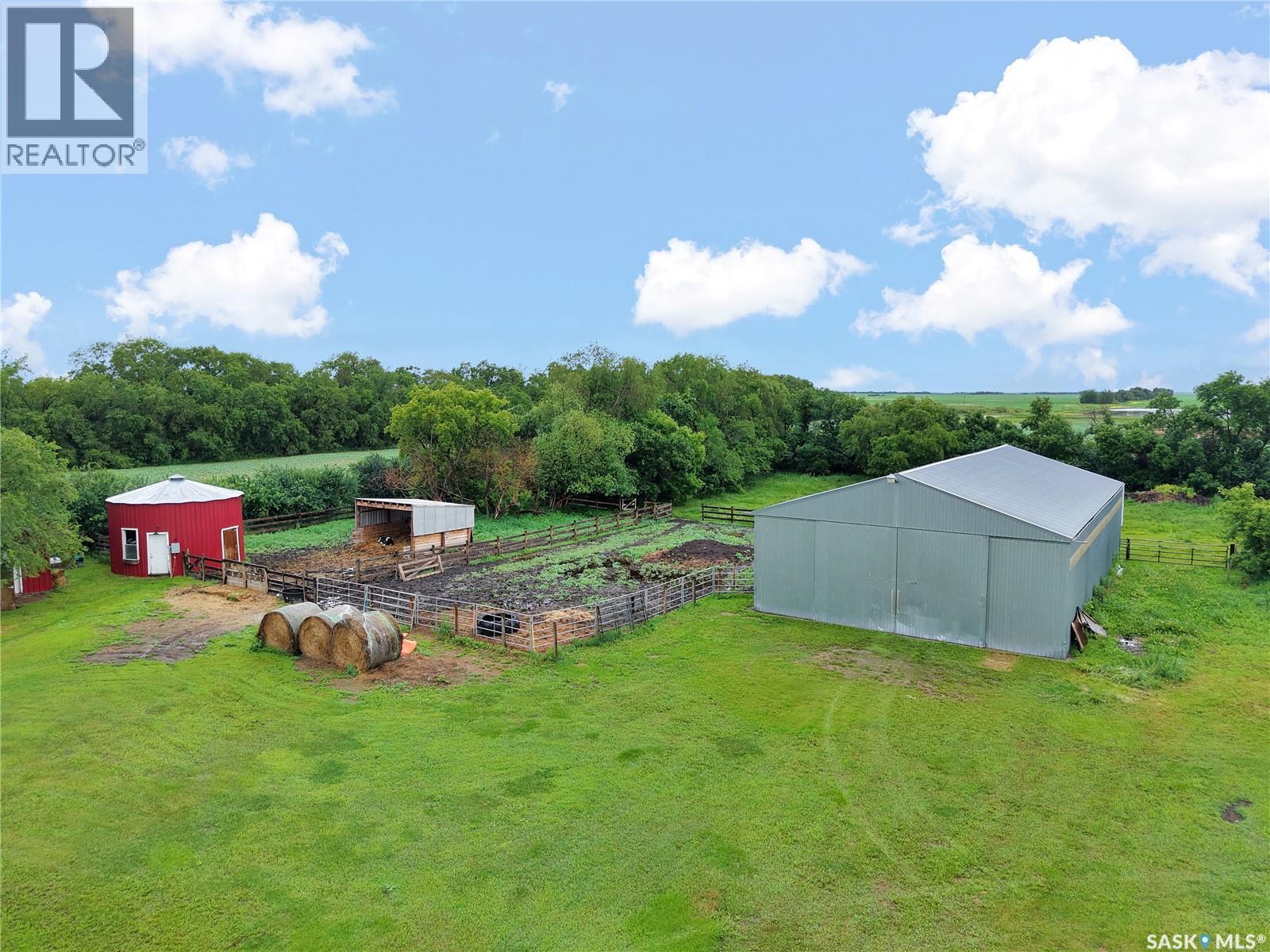 Bueckert Acreage - photo 2