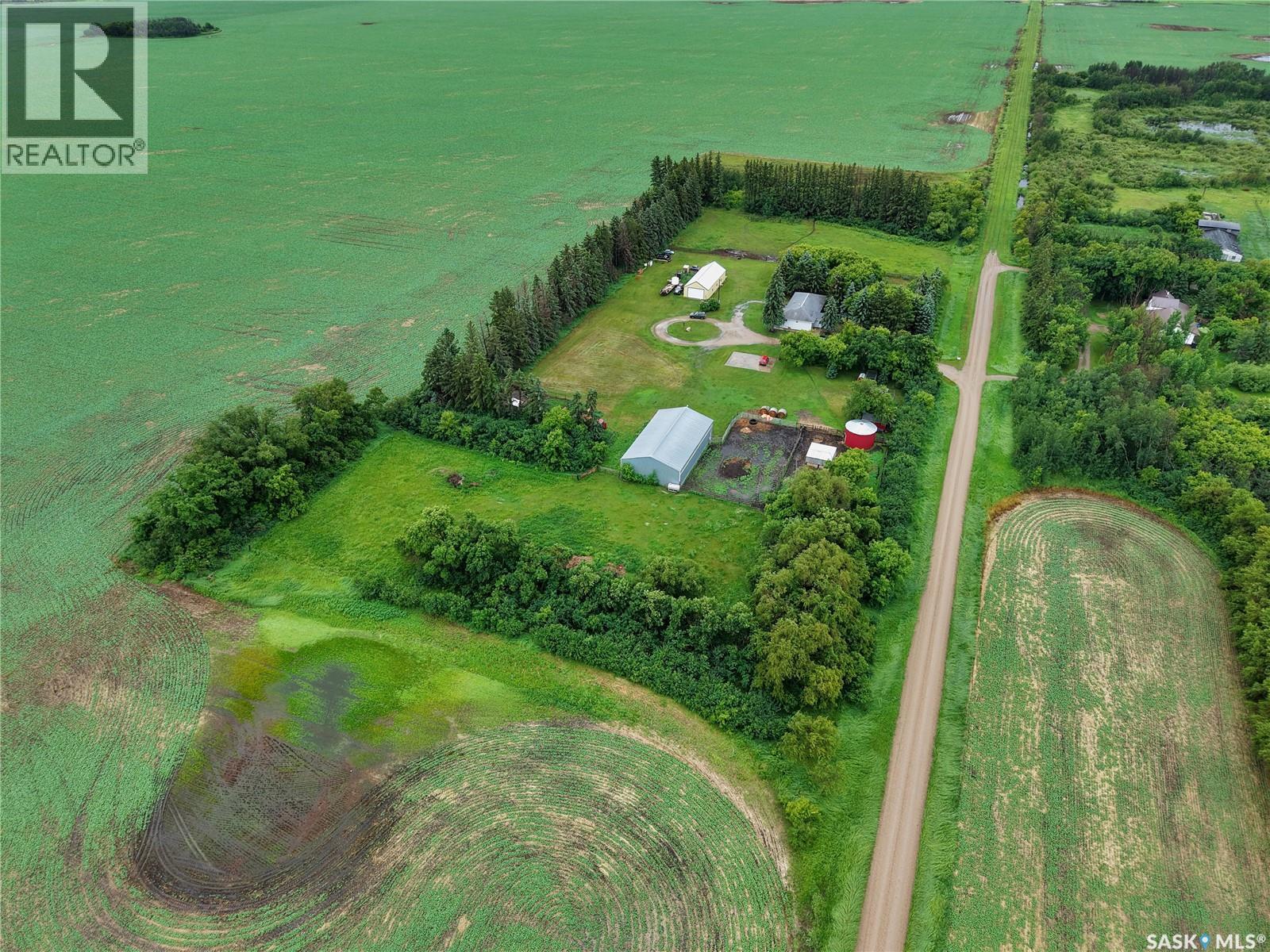Bueckert Acreage — photo 32