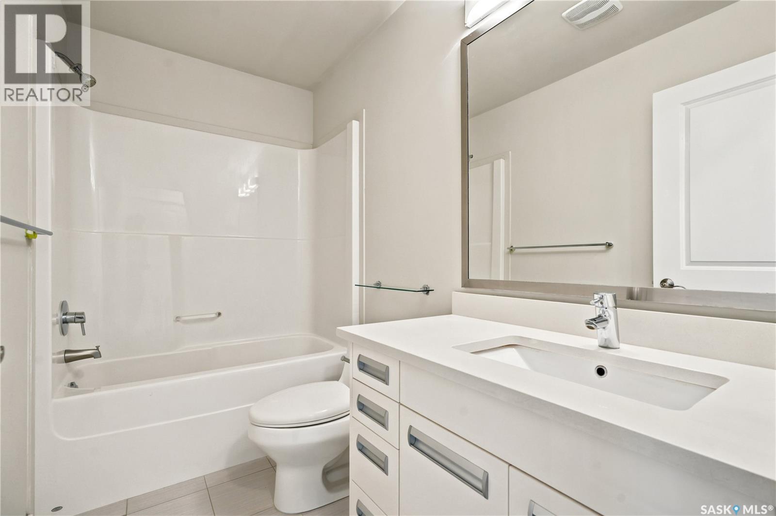 253 245 Ashworth CRESCENT — photo 25
