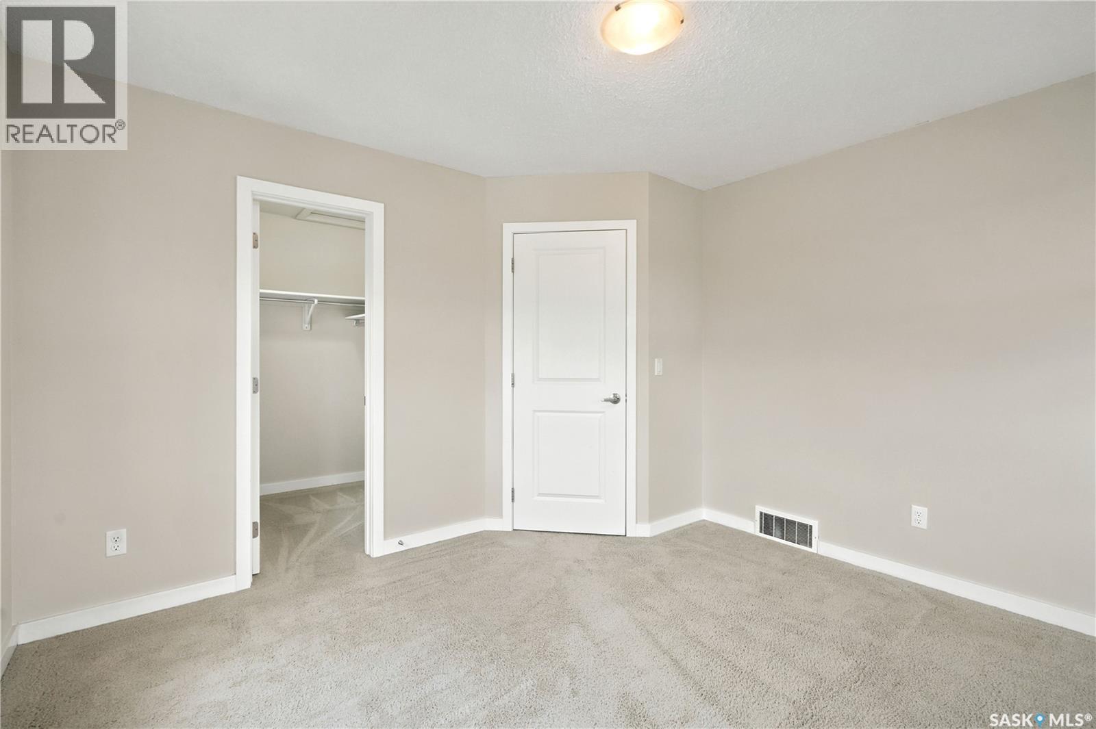 253 245 Ashworth CRESCENT — photo 27