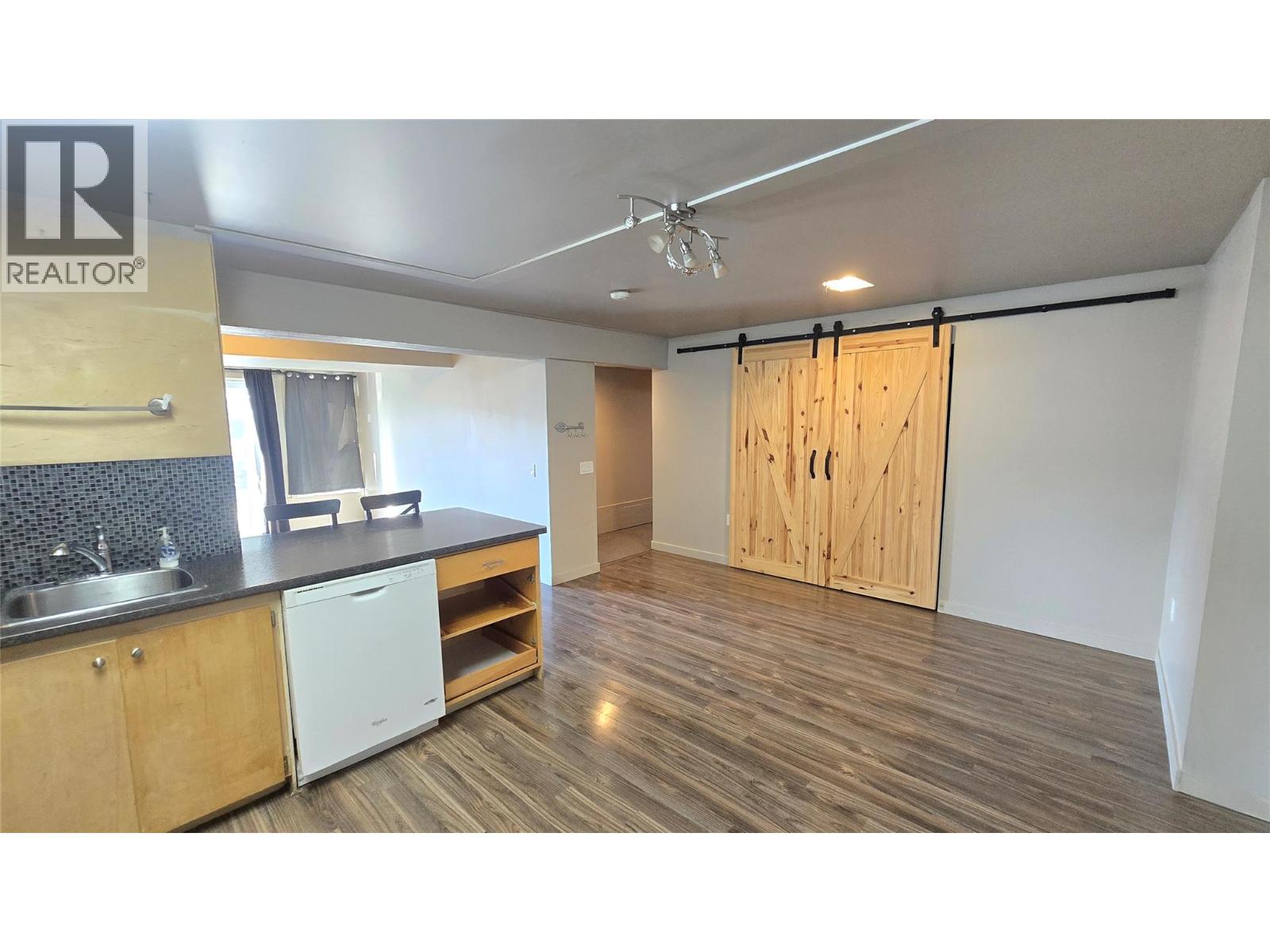 1151 SCHUBERT Drive - Image 33