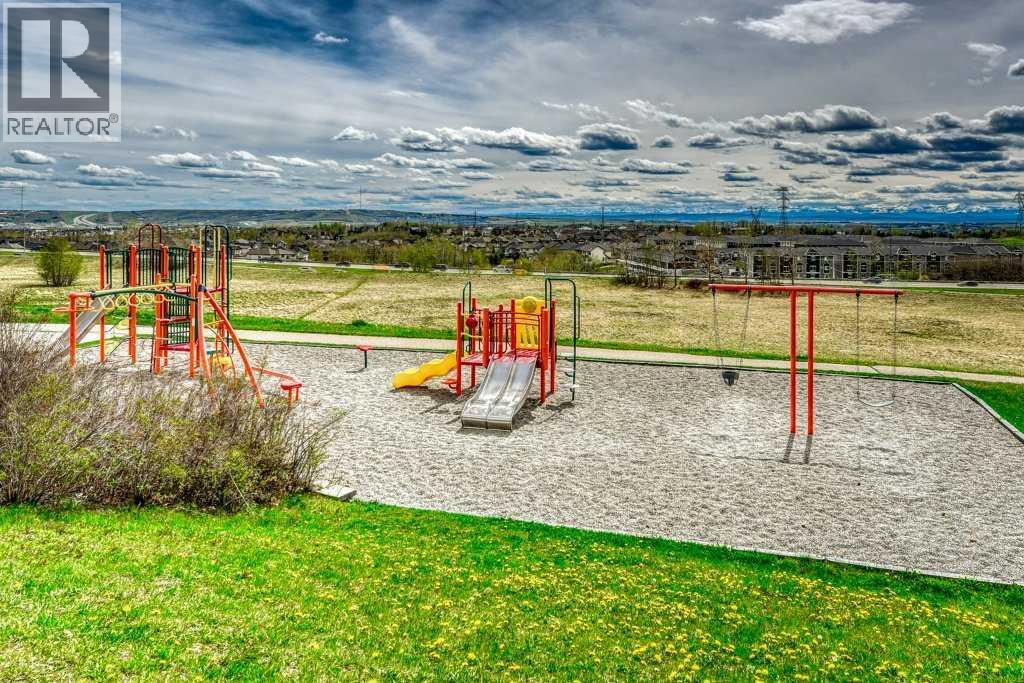 #13 148 Rockyledge View NW - 39